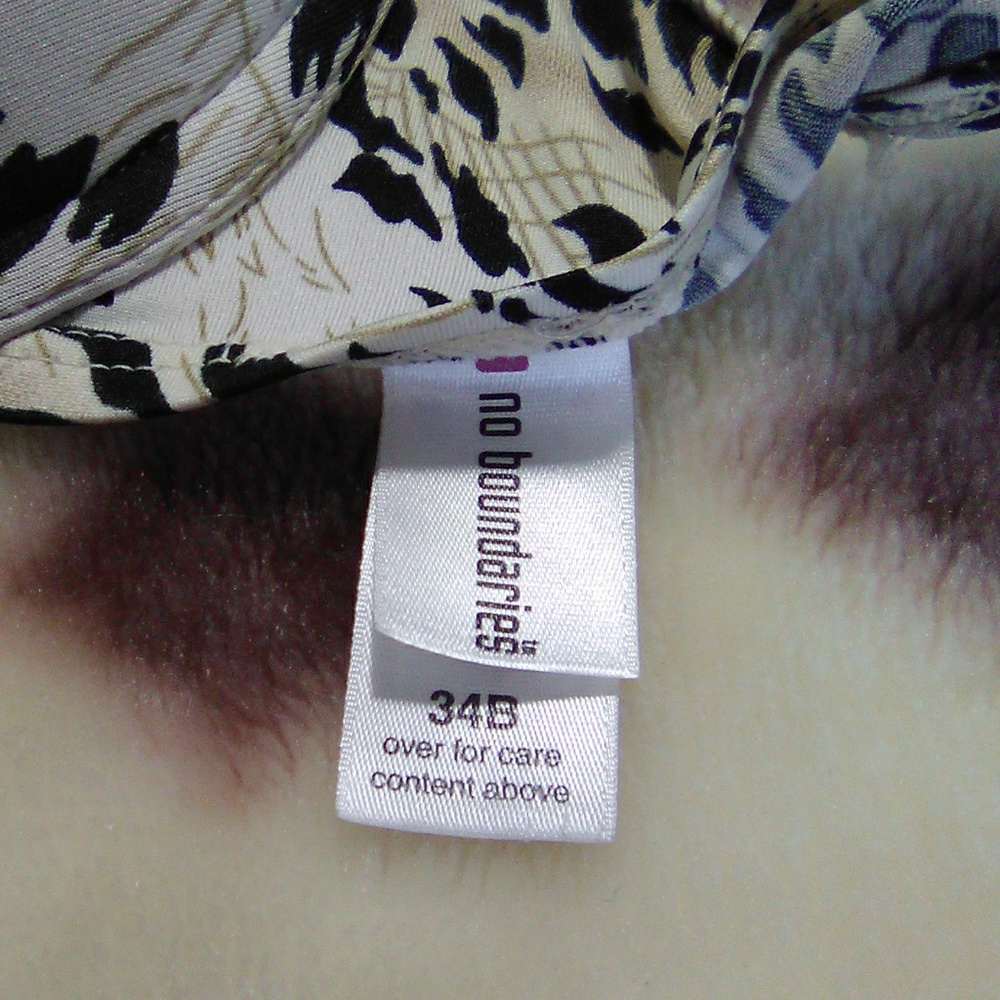 No Boundaries, George (34B) - Picture 4 of 6